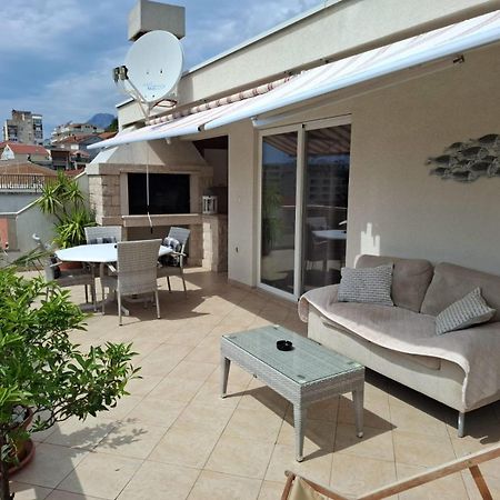 شقة Happy Basset Terrace ماكارسكا المظهر الخارجي الصورة