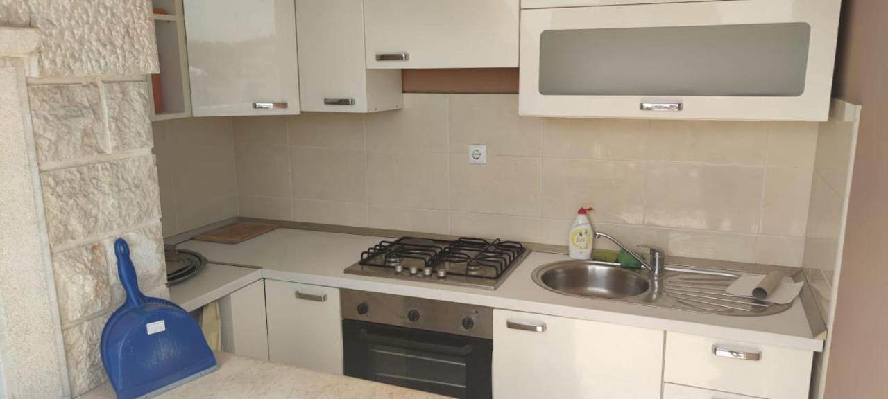 شقة Happy Basset Terrace ماكارسكا المظهر الخارجي الصورة