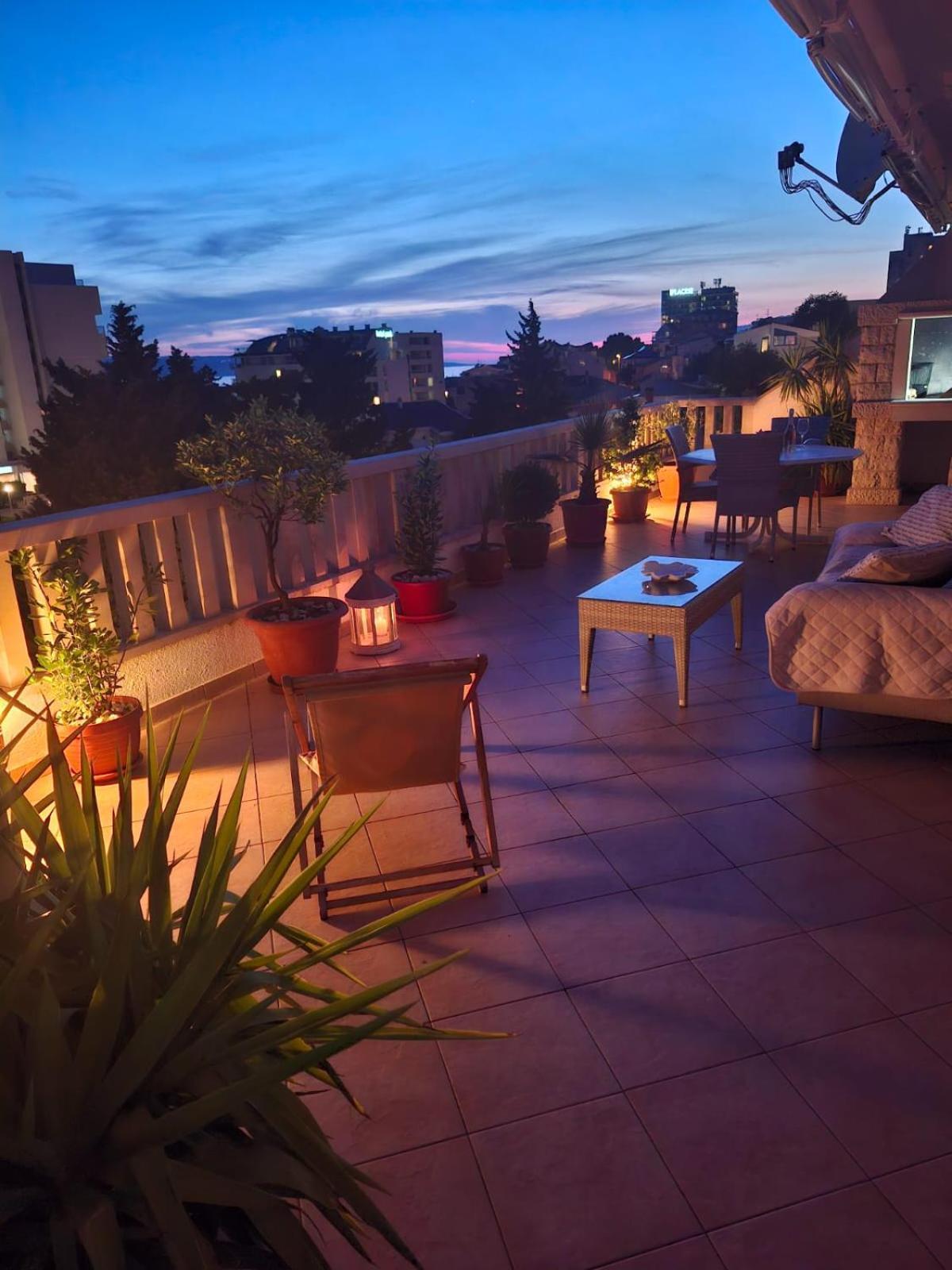 شقة Happy Basset Terrace ماكارسكا المظهر الخارجي الصورة
